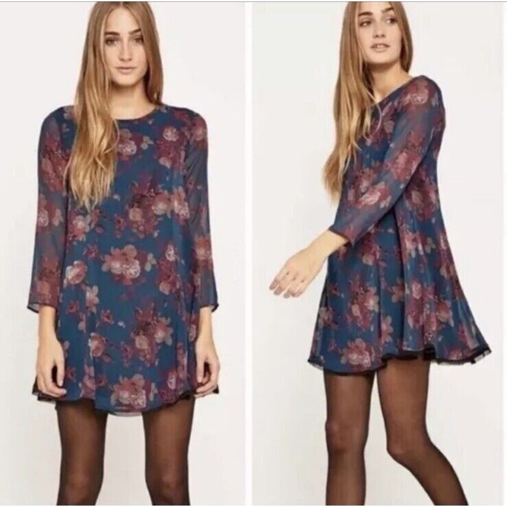 Kimchi Blue Dress Size Small Trapeze Flowy Raw Hem Sheer Long Sleeves